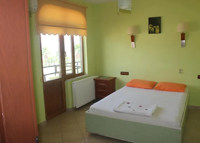 Flora Hotel Koycegiz (Mugla)