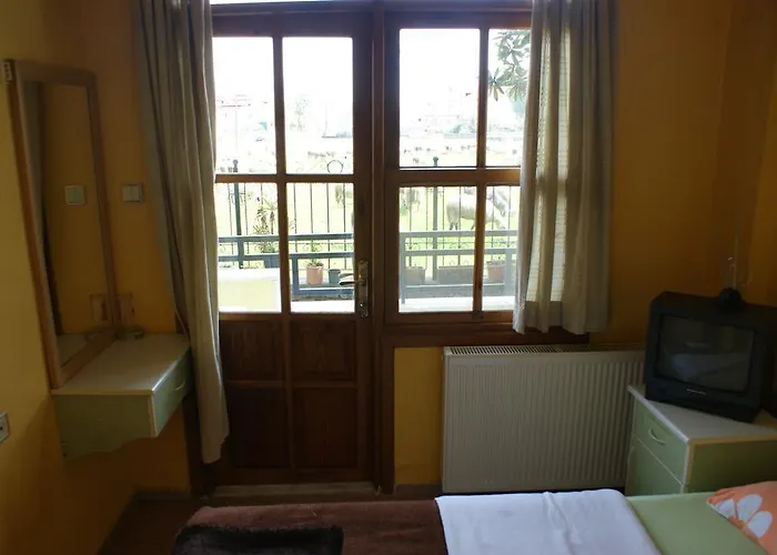 Flora Otel Köyceğiz